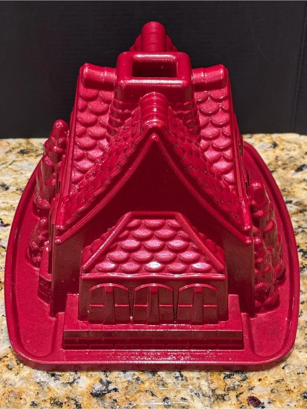 Nordicware Festive Red Gingerbread House Cast Heavy Duty Bundt Cake Mold